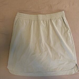 Ladies Duluth Trading Company Skort